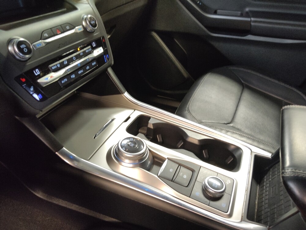 2020 Ford Explorer in Tampa, FL 33619 - 18141228 26