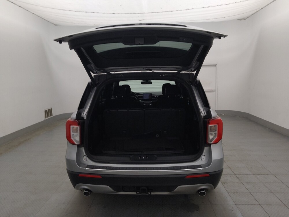 2020 Ford Explorer in Tampa, FL 33619 - 18141228 29