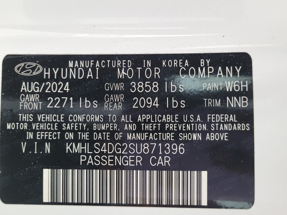 2025 Hyundai Elantra in Greensboro, NC 27407 - 18141229 33