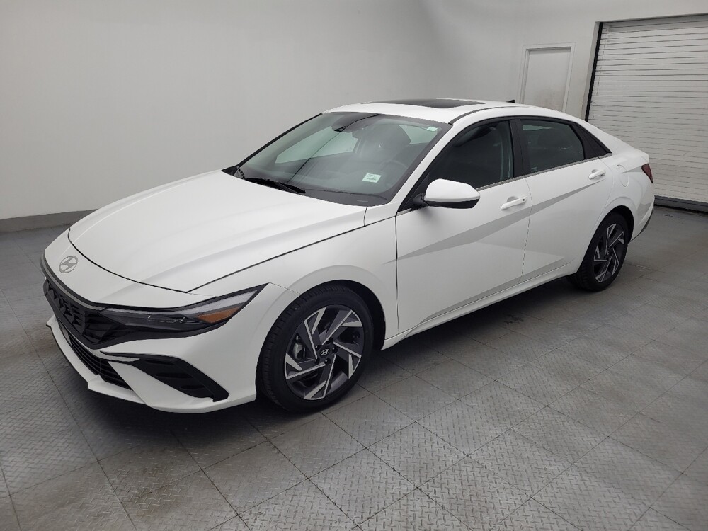 2025 Hyundai Elantra in Greensboro, NC 27407 - 18141229 2
