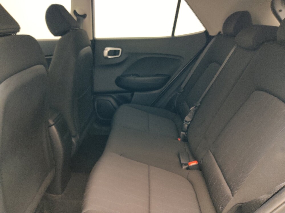2023 Hyundai Venue in Miami, FL 33157 - 18141232 18