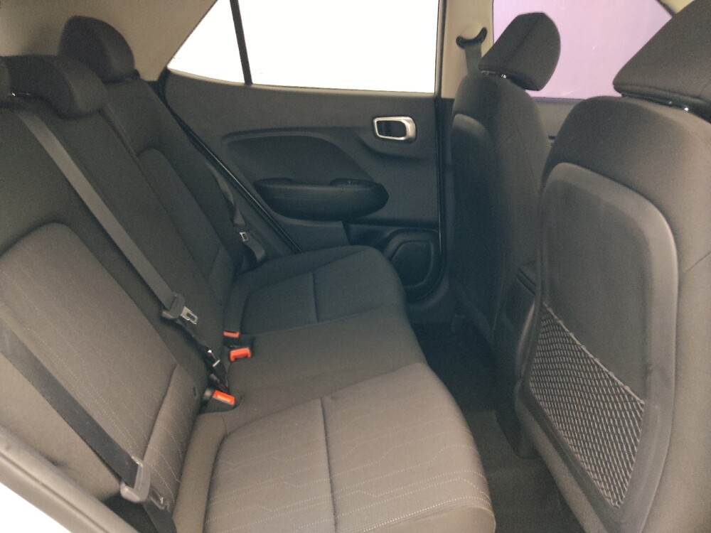 2023 Hyundai Venue in Miami, FL 33157 - 18141232 19