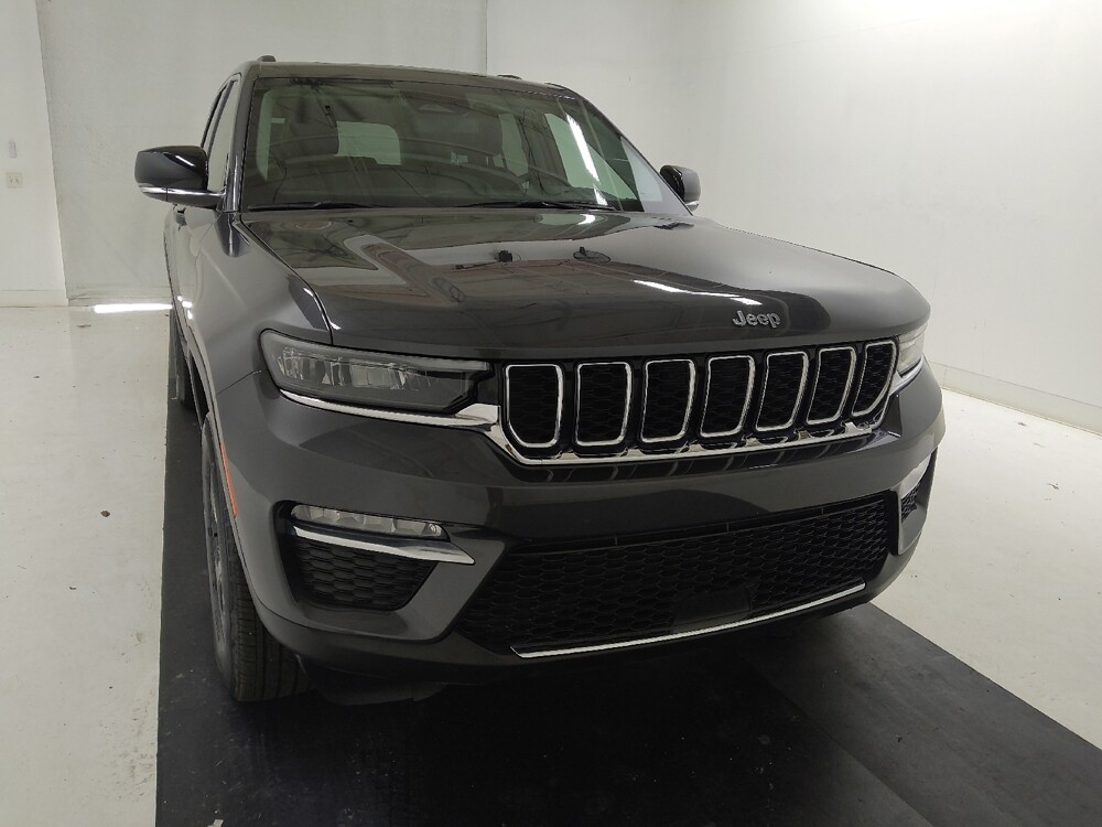 2023 Jeep Grand Cherokee in St. Louis, MO 63125 - 18141233 14