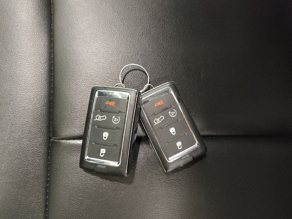 2023 Jeep Grand Cherokee in St. Louis, MO 63125 - 18141233 32