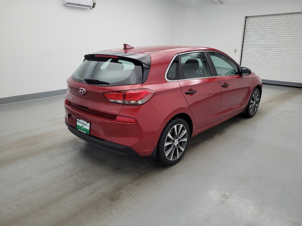 2018 Hyundai Elantra in Cincinnati, OH 45255 - 18141240 9