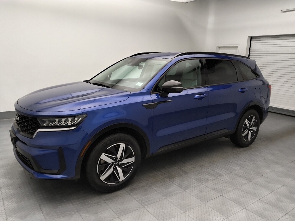 2023 Kia Sorento in St. Louis, MO 63136 - 18141245 2