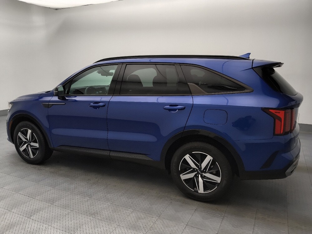 2023 Kia Sorento in St. Louis, MO 63136 - 18141245 3