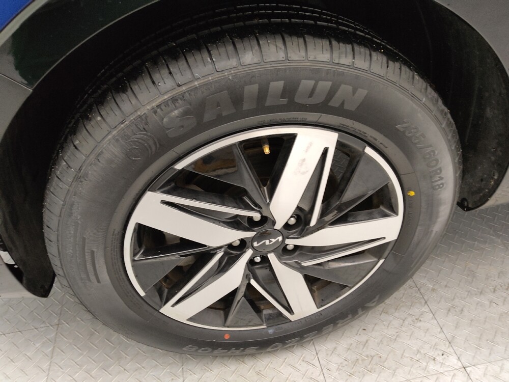 2023 Kia Sorento in St. Louis, MO 63136 - 18141245 31
