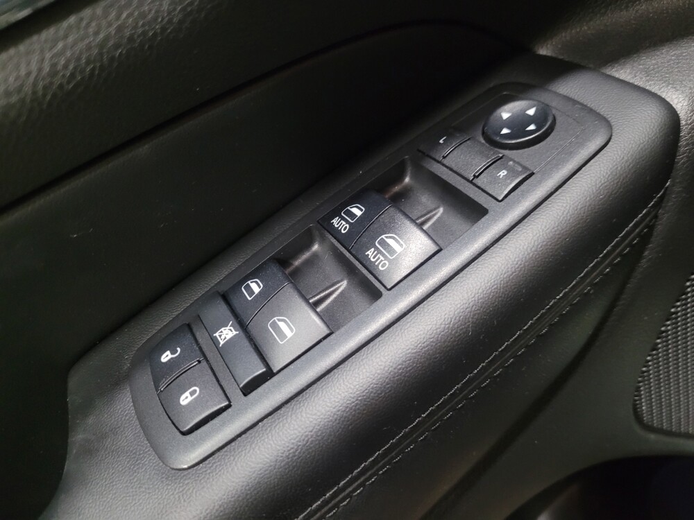 2018 Jeep Grand Cherokee in New Castle, DE 19720 - 18141250 27