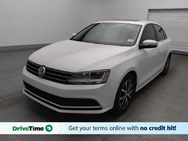 2017 Volkswagen Jetta in Savannah, GA 31419
