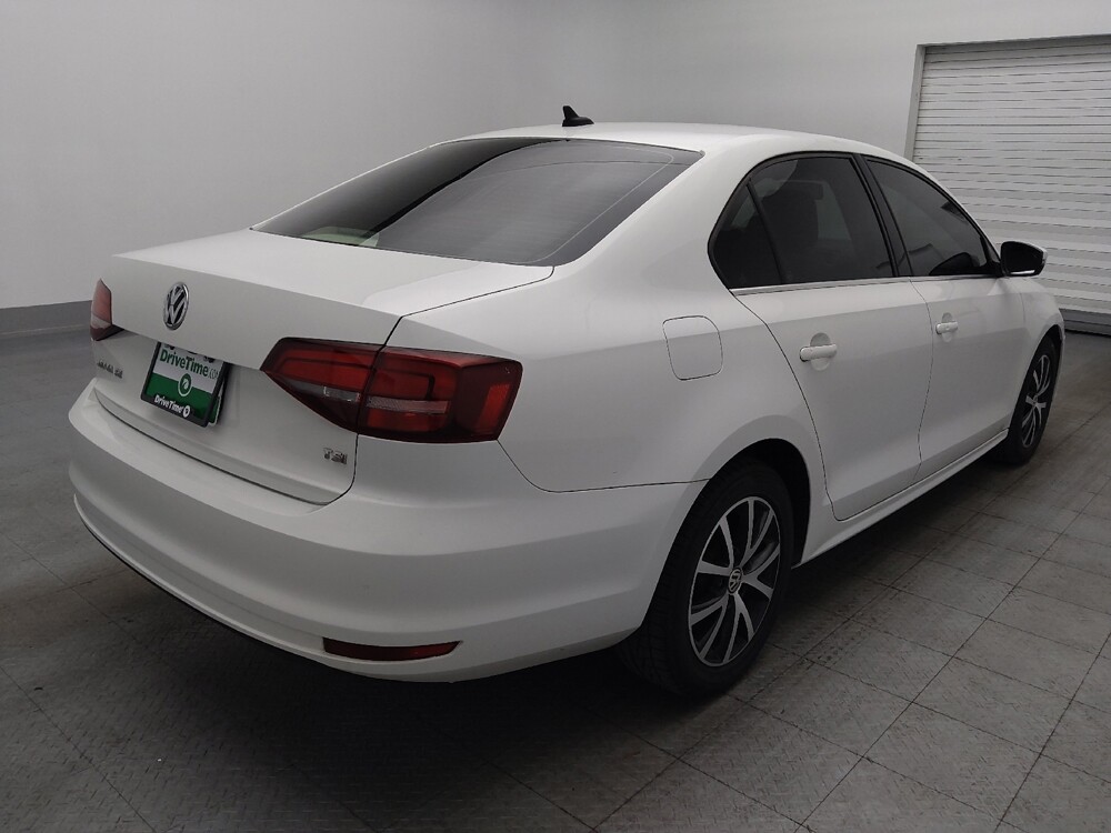 2017 Volkswagen Jetta in Savannah, GA 31419 - 18141255 9