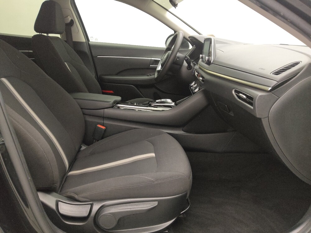 2021 Hyundai Sonata in Orlando, FL 32808 - 18141256 21