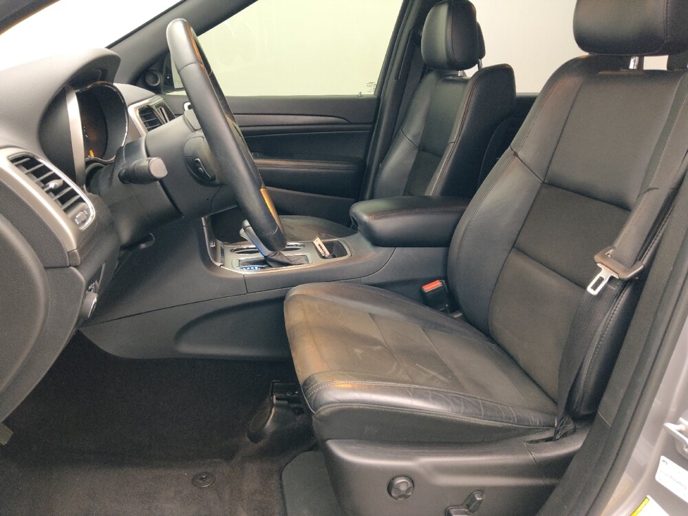 2018 Jeep Grand Cherokee in Orlando, FL 32808 - 18141258 17