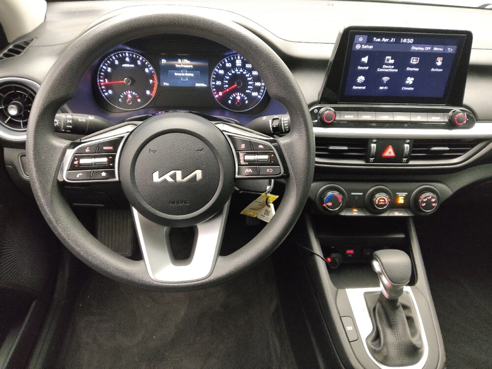 2024 Kia Forte in Gainesville, FL 32609 - 18141260 22
