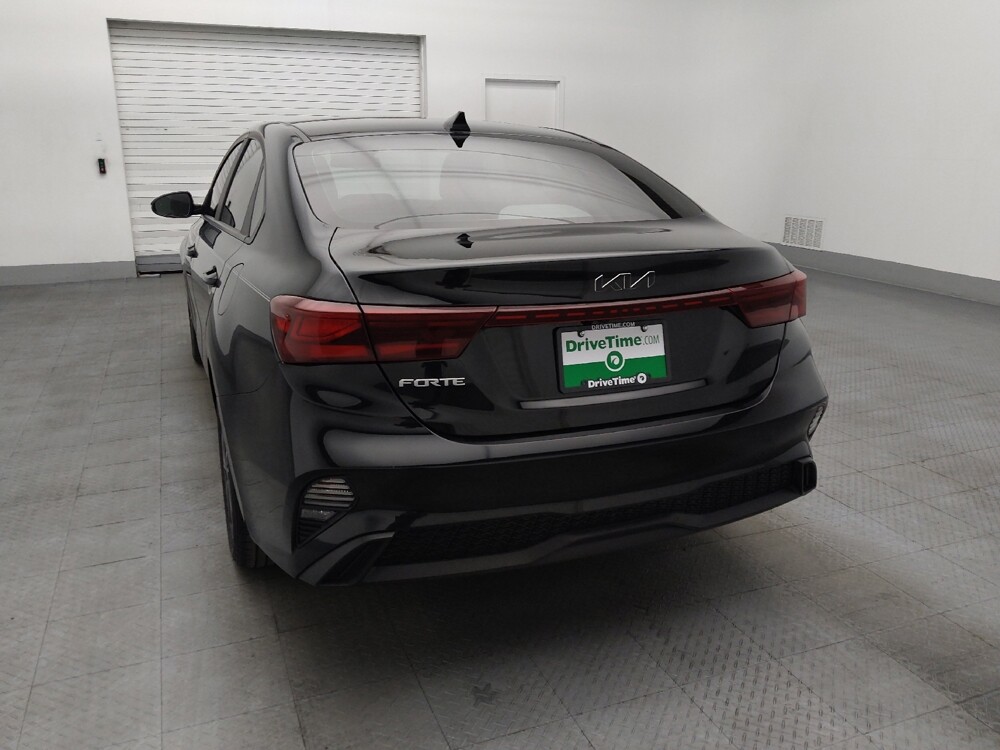 2024 Kia Forte in Gainesville, FL 32609 - 18141260 6