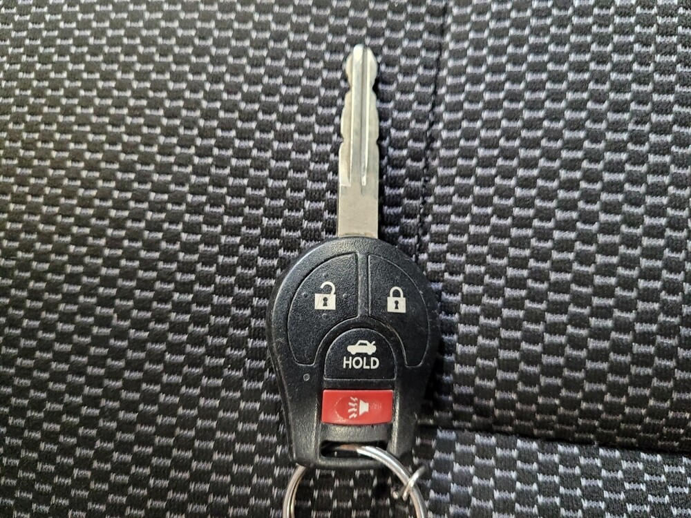 2018 Nissan Versa in El Cajon, CA 92020 - 18141276 32