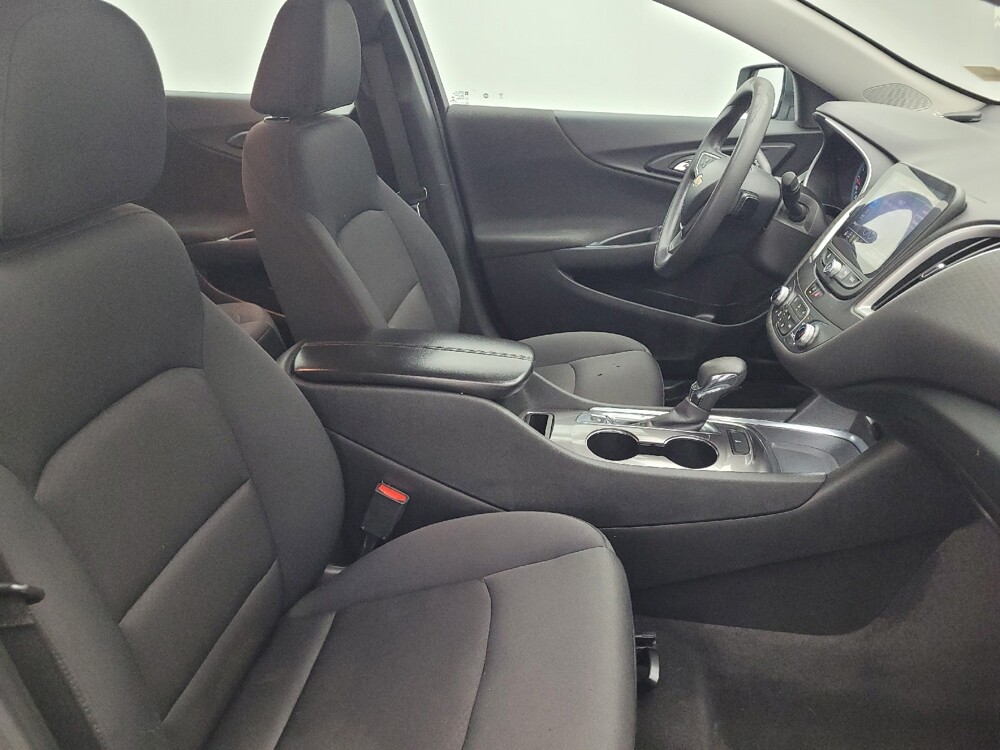 2022 Chevrolet Malibu in Salem, VA 24153 - 18141280 21