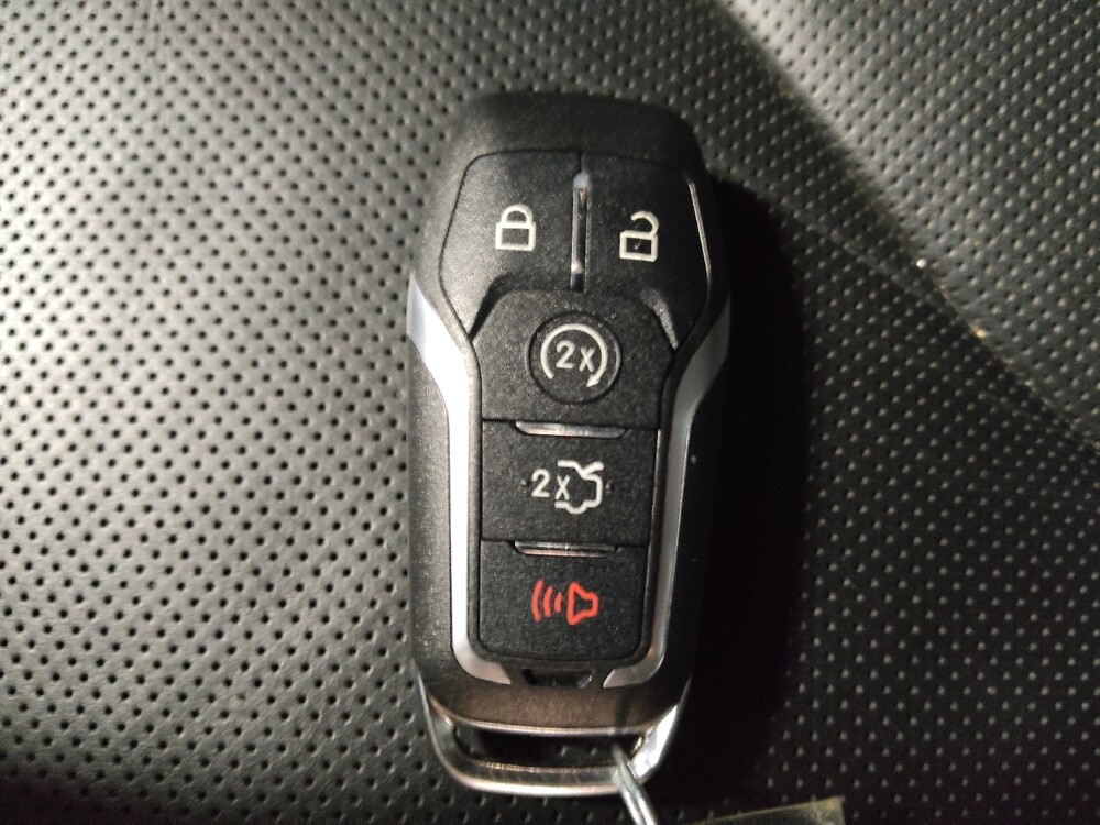 2016 Lincoln MKX in Fort Worth, TX 76116 - 18141285 32