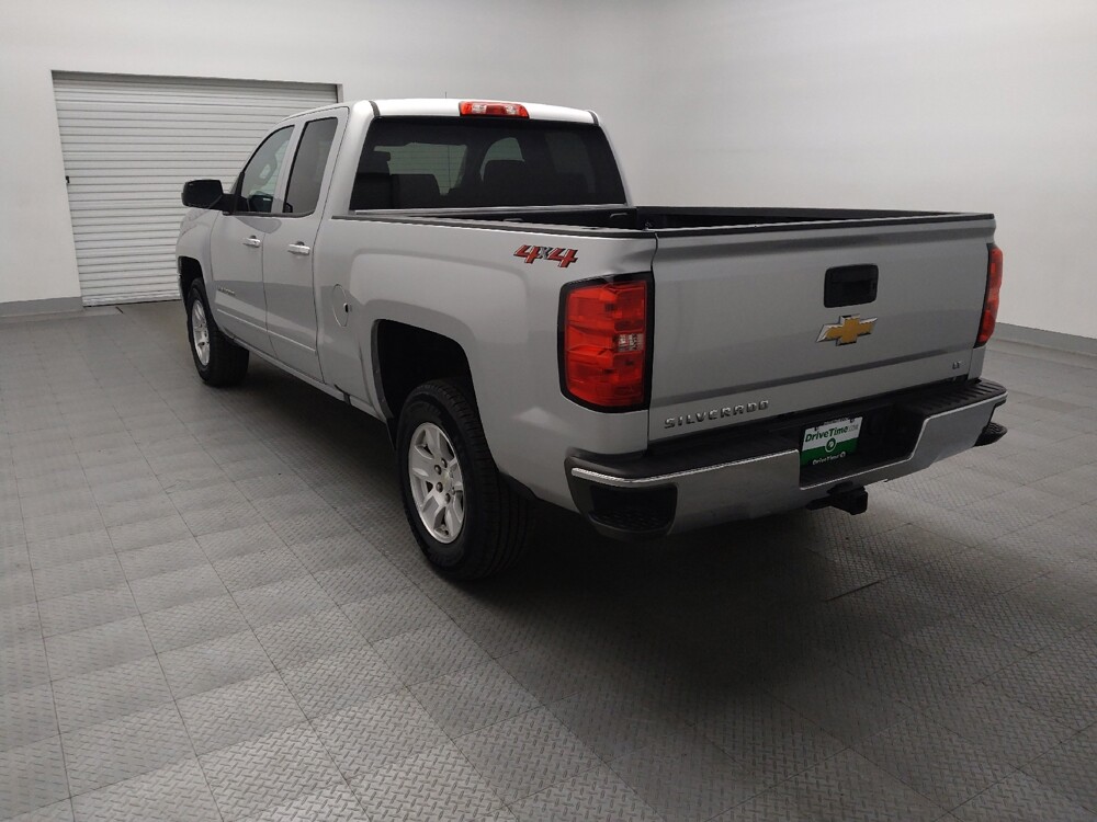 2018 Chevrolet Silverado 1500 in Fort Worth, TX 76116 - 18141297 5