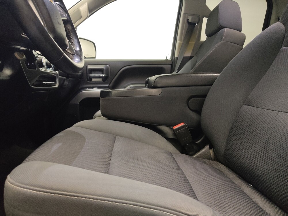 2018 Chevrolet Silverado 1500 in Fort Worth, TX 76116 - 18141297 17