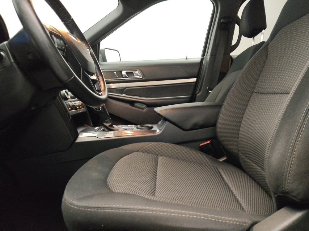 2019 Ford Explorer in Plano, TX 75074 - 18141298 17