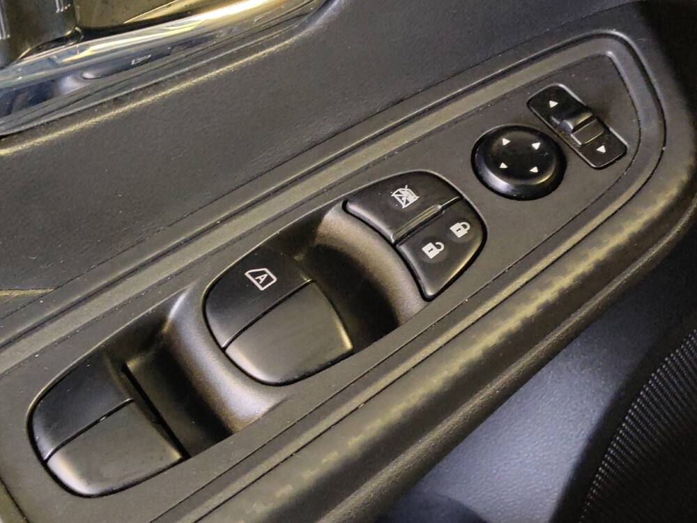 2025 Nissan Versa in Houston, TX 77034 - 18141300 27