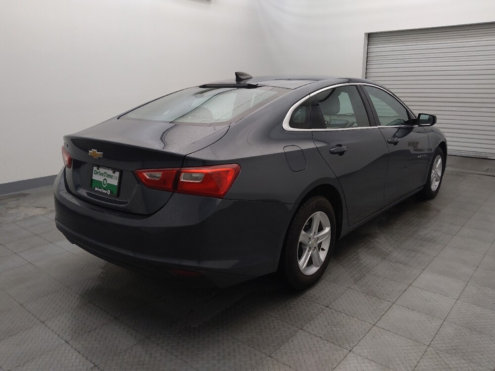 2020 Chevrolet Malibu in Houston, TX 77060 - 18141301 9