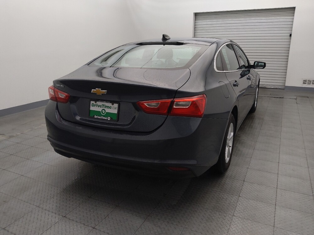 2020 Chevrolet Malibu in Houston, TX 77060 - 18141301 7