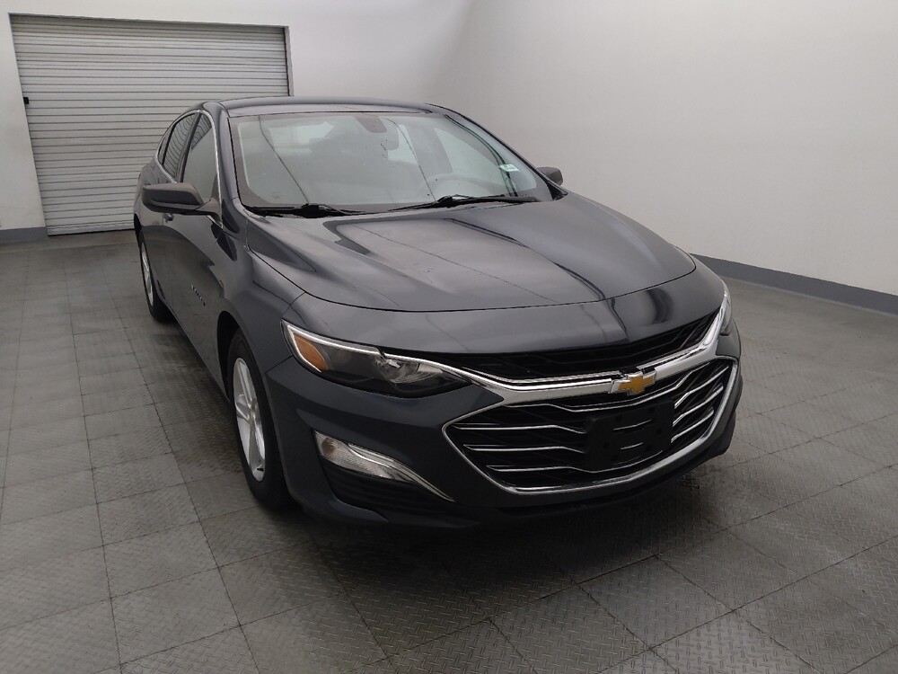 2020 Chevrolet Malibu in Houston, TX 77060 - 18141301 14