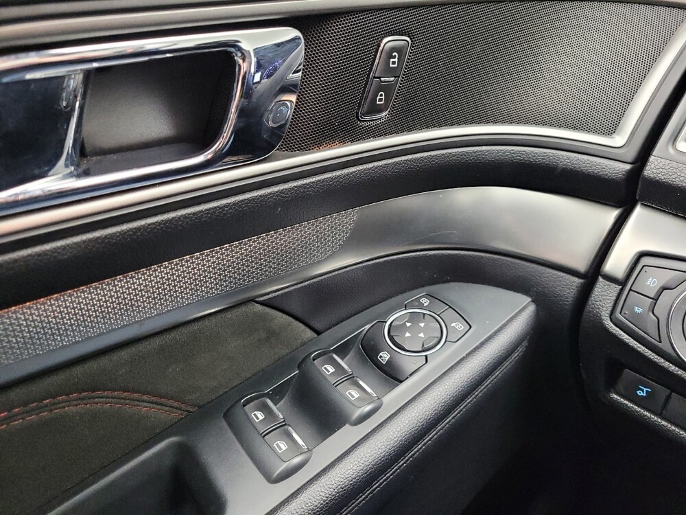 2018 Ford Explorer in Eastpointe, MI 48021 - 18141312 27