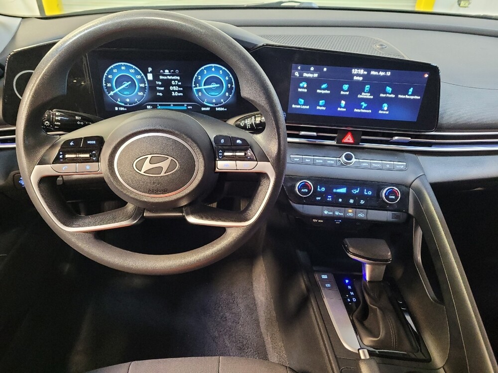 2024 Hyundai Elantra in Riverside, CA 92504 - 18141315 22
