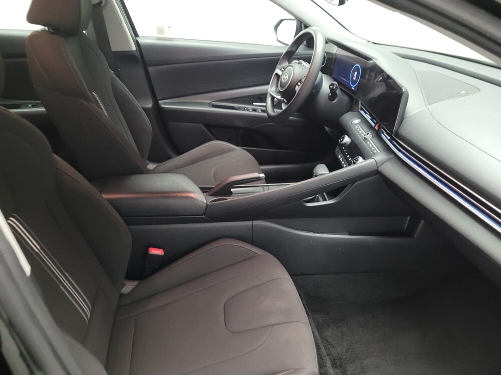 2024 Hyundai Elantra in Riverside, CA 92504 - 18141315 21