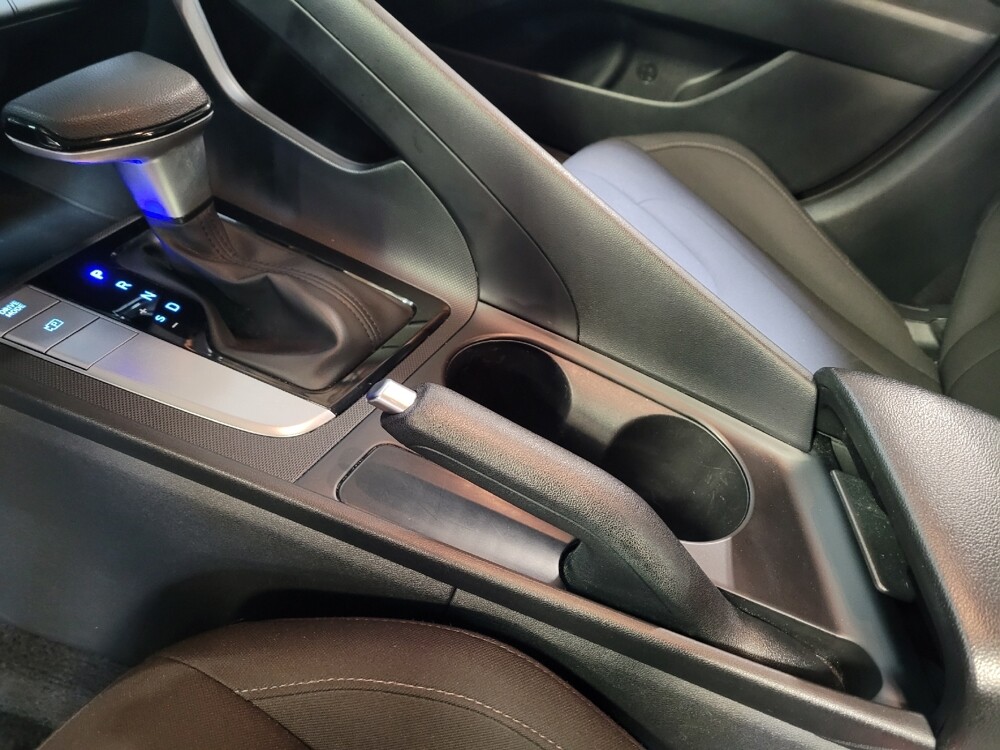 2024 Hyundai Elantra in Riverside, CA 92504 - 18141315 26