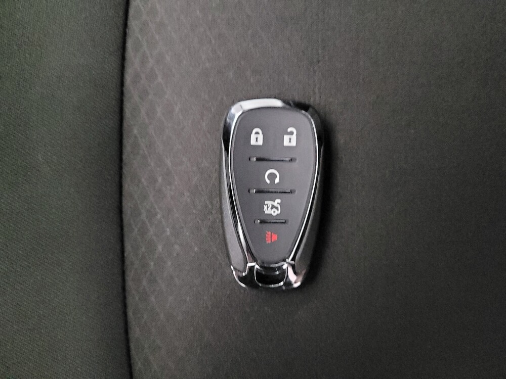 2025 Chevrolet Malibu in Riverside, CA 92504 - 18141317 32