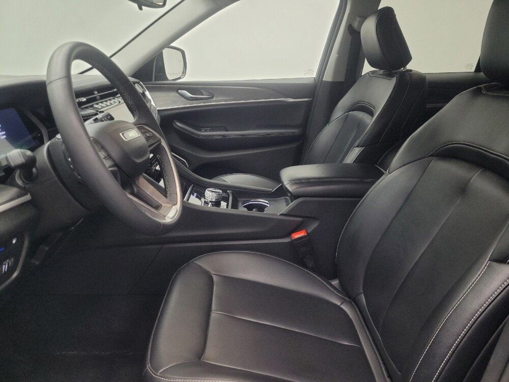 2023 Jeep Grand Cherokee in Indianapolis, IN 46219 - 18141327 17
