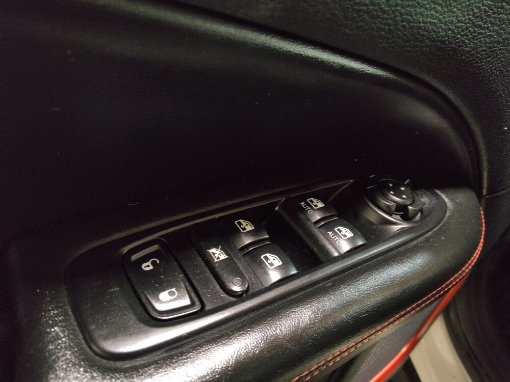 2019 Jeep Compass in Oklahoma City, OK 73139 - 18141328 27