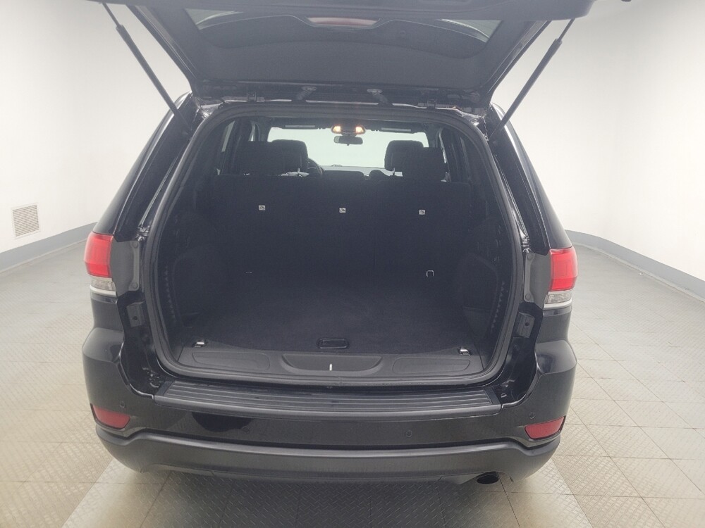 2019 Jeep Grand Cherokee in Indianapolis, IN 46219 - 18141336 29