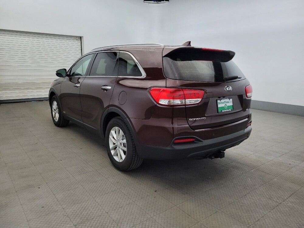 2017 Kia Sorento in Henrico, VA 23223 - 18141338 5