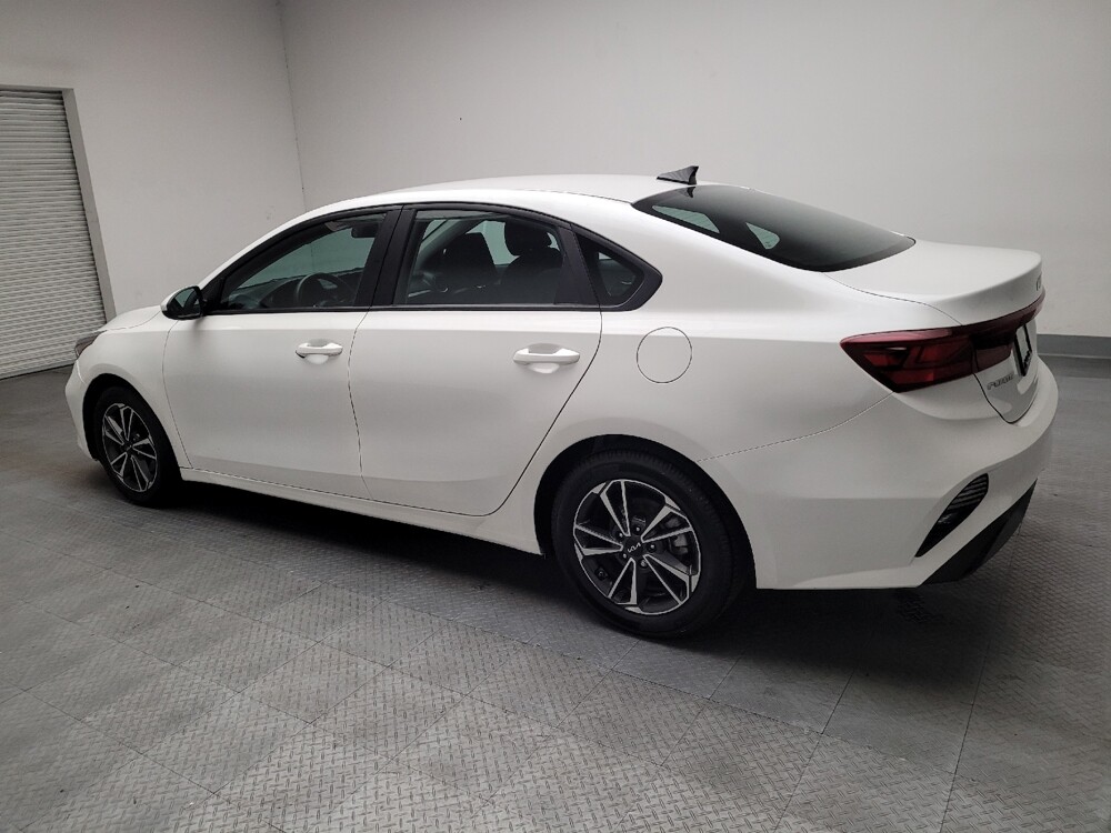 2024 Kia Forte in Montclair, CA 91763 - 18141341 3