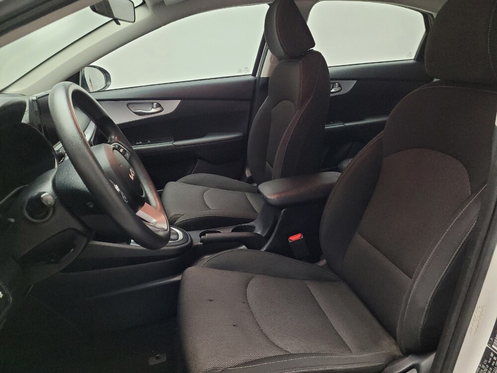 2024 Kia Forte in Montclair, CA 91763 - 18141341 17