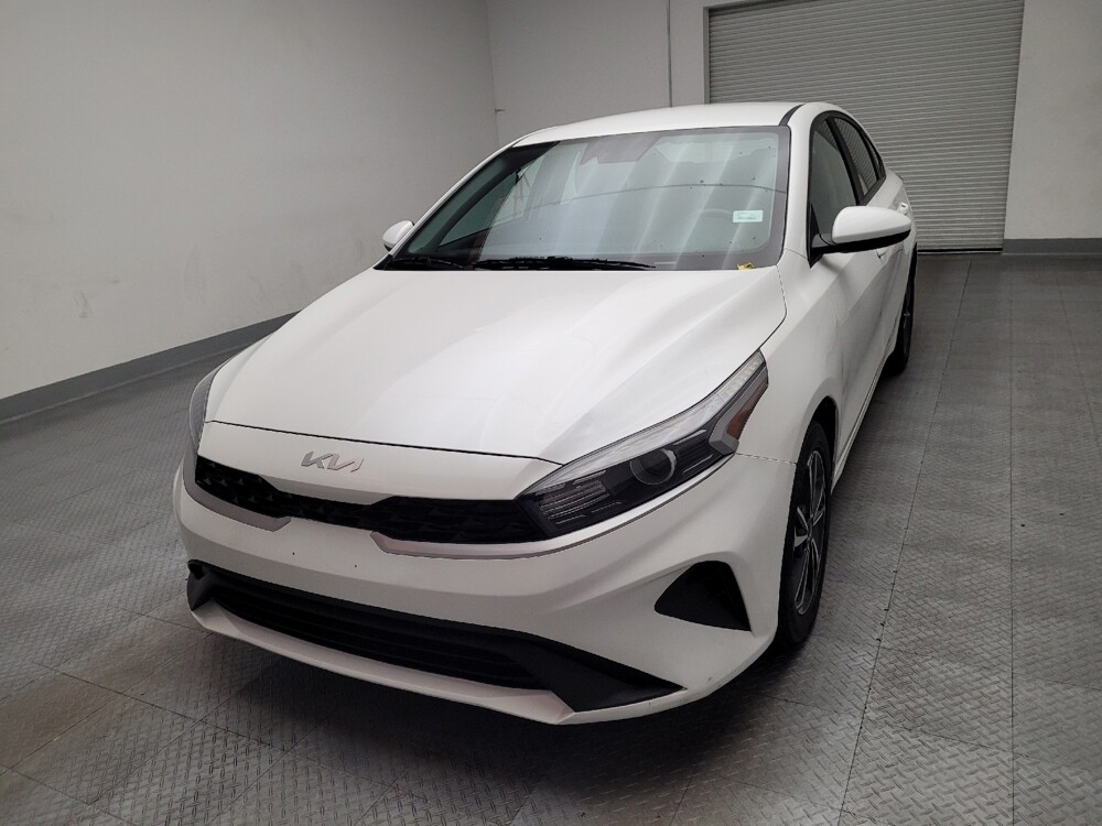 2024 Kia Forte in Montclair, CA 91763 - 18141341 15