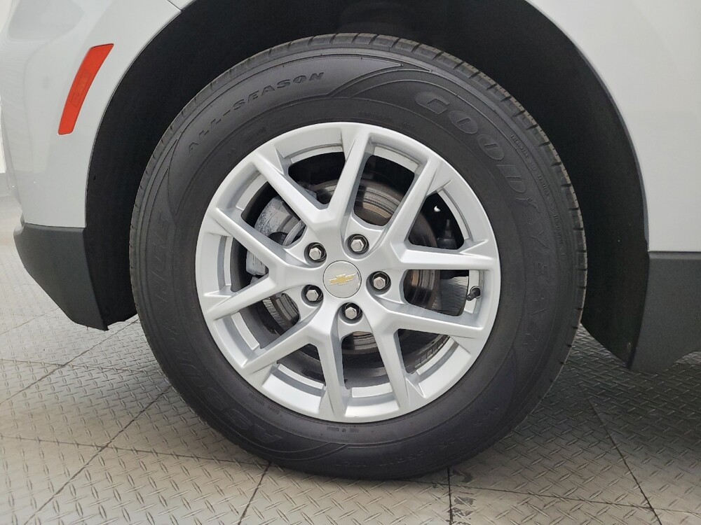 2022 Chevrolet Equinox in Glendale, AZ 85301 - 18141342 31