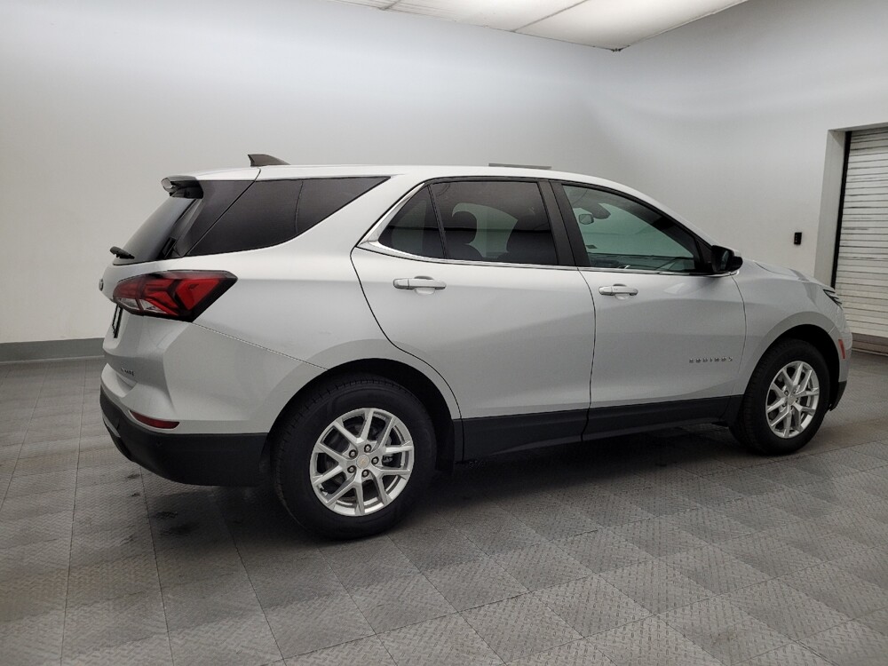 2022 Chevrolet Equinox in Glendale, AZ 85301 - 18141342 10