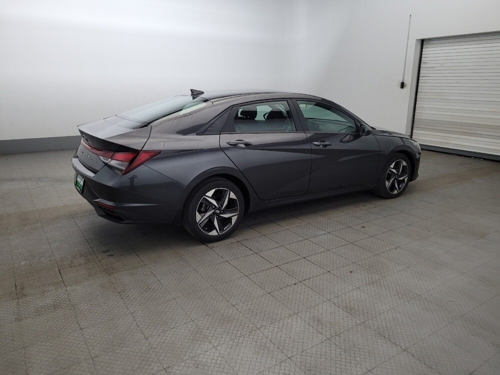 2023 Hyundai Elantra in Williamstown, NJ 8094 - 18141344 10