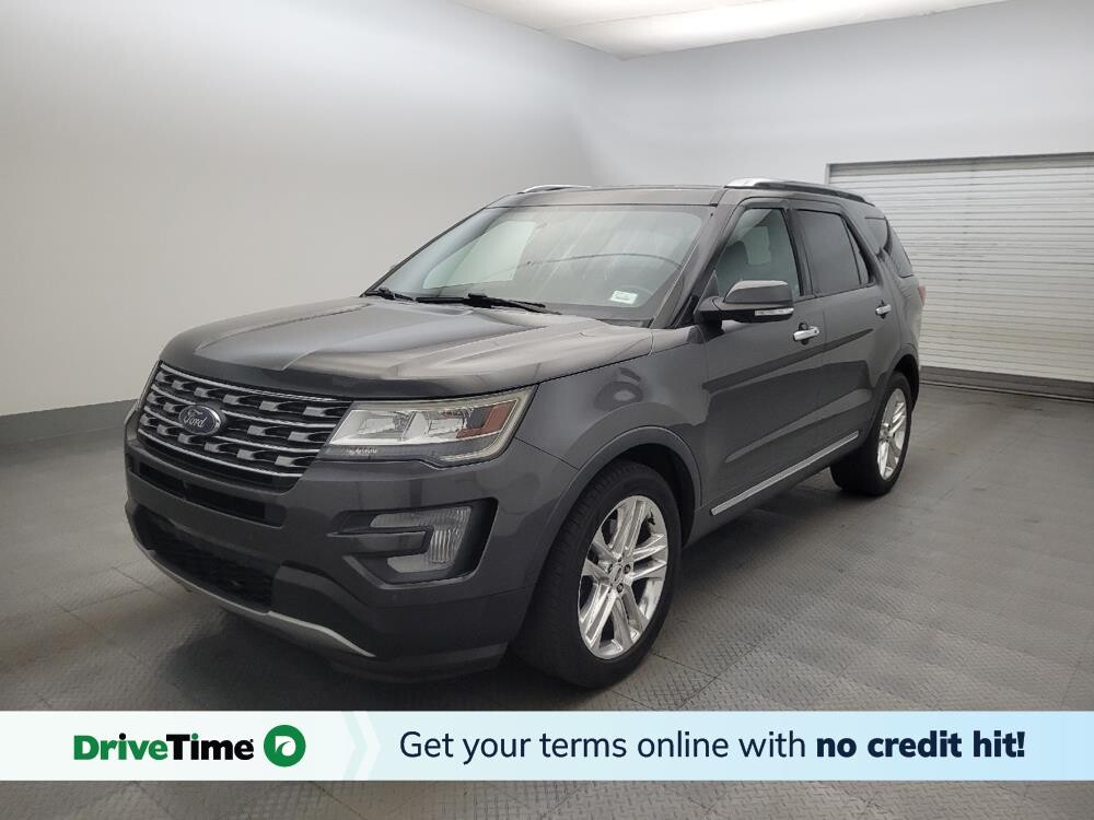 2017 Ford Explorer in Glendale, AZ 85301 - 18141345