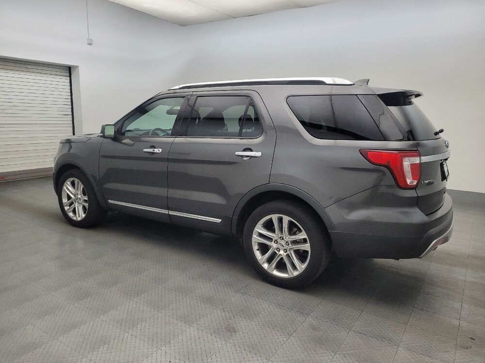 2017 Ford Explorer in Glendale, AZ 85301 - 18141345 3