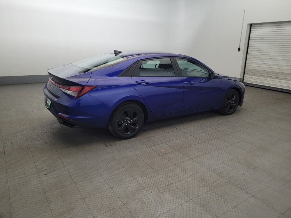 2023 Hyundai Elantra in Williamstown, NJ 8094 - 18141348 10