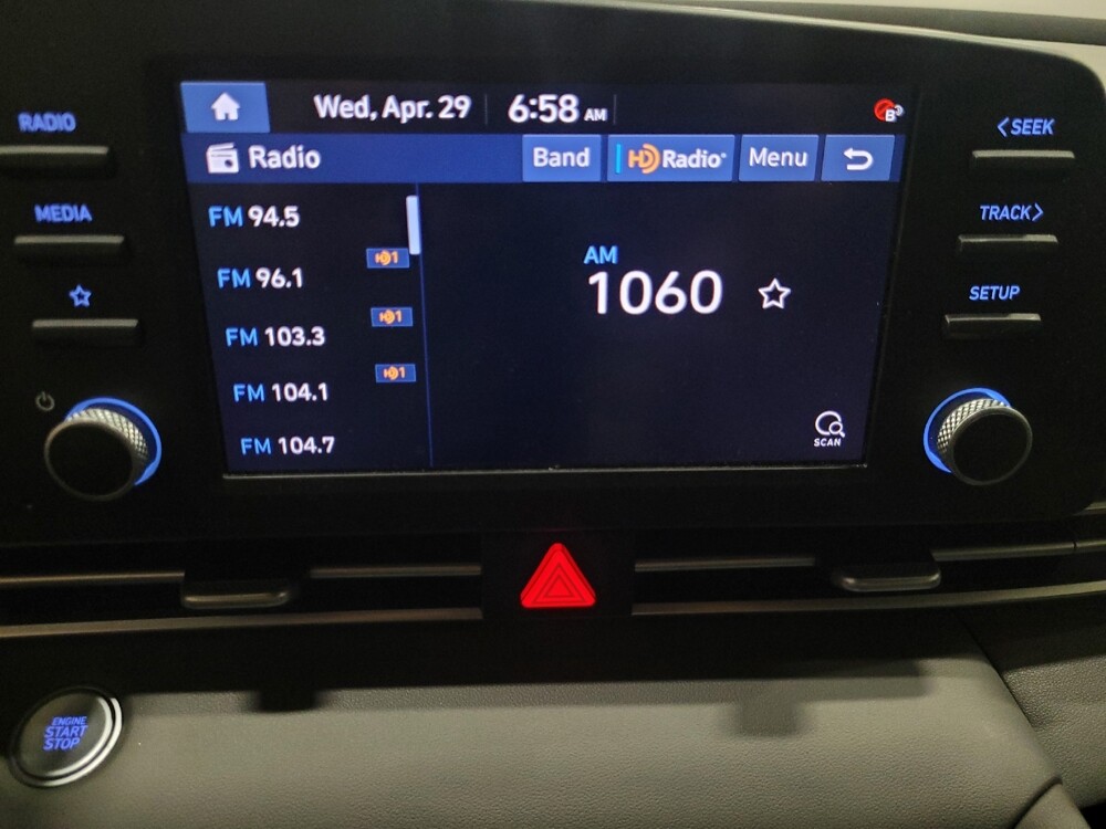 2023 Hyundai Elantra in Williamstown, NJ 8094 - 18141352 25