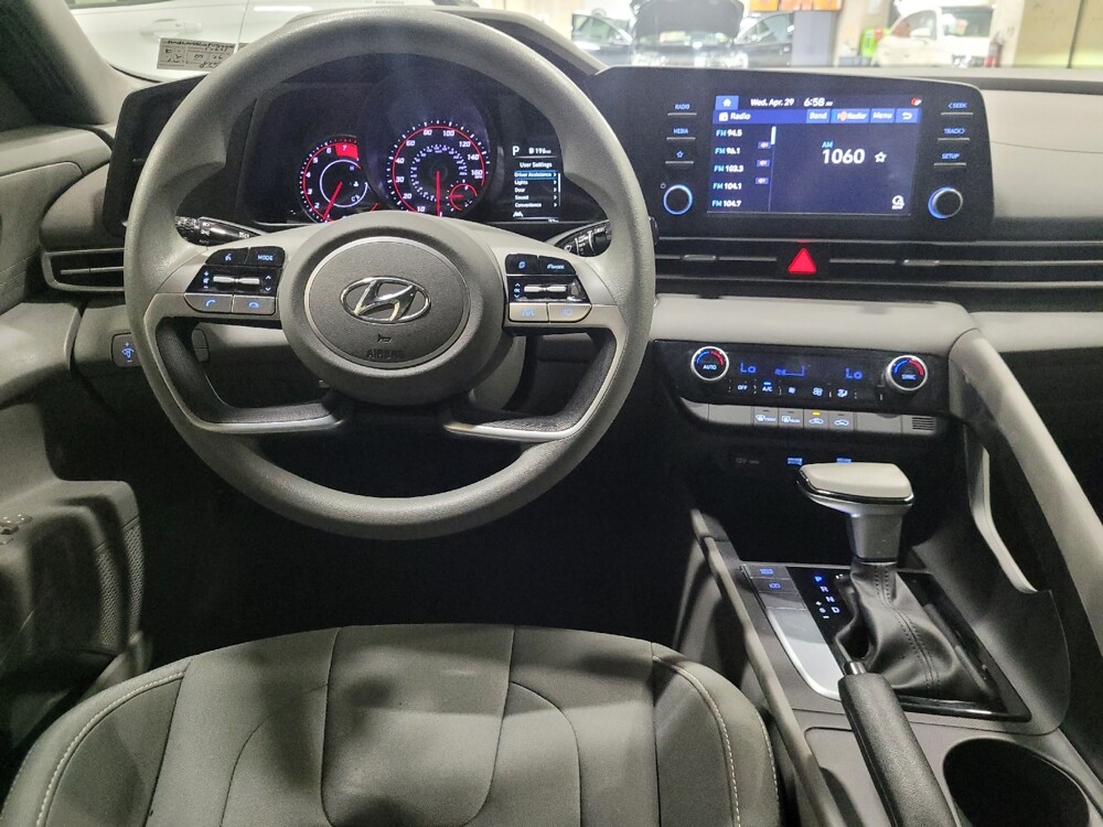 2023 Hyundai Elantra in Williamstown, NJ 8094 - 18141352 22