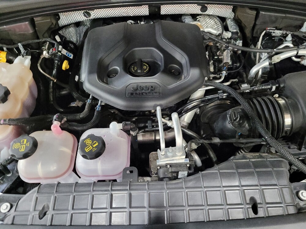 2023 Jeep Grand Cherokee in Richmond, VA 23235 - 18141355 30
